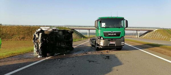 Авария на М1 в Кобринском районе - Sputnik Беларусь