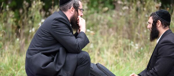 Хасиды-паломники на белорусско-украинской границе - Sputnik Беларусь