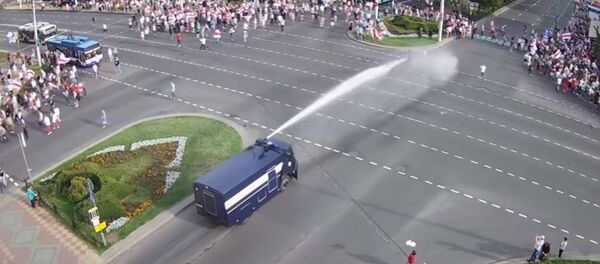 МВД в Бресте применило водомет - Sputnik Беларусь