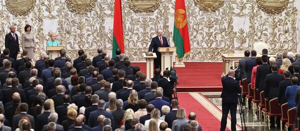 Вступление А. Лукашенко в должность президента Беларуси Вступление А. Лукашенко в должность президента Беларуси - Sputnik Беларусь
