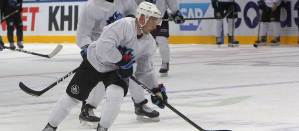 Хоккеисты минского Динамо на тренировке - Sputnik Беларусь