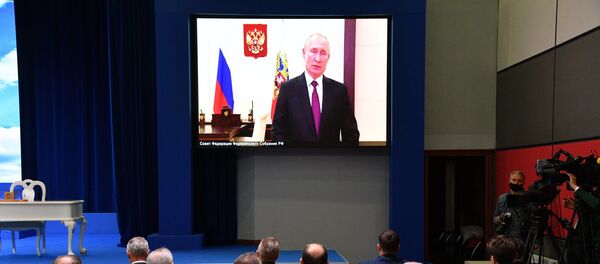 Выступление Владимира Путина на Форуме регионов - Sputnik Беларусь