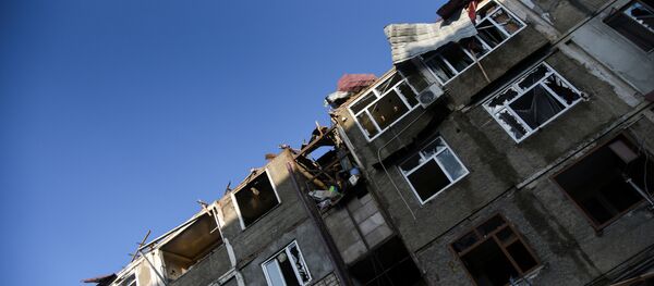 Последствия обстрела в столице Карабаха - Степанакерте - Sputnik Беларусь