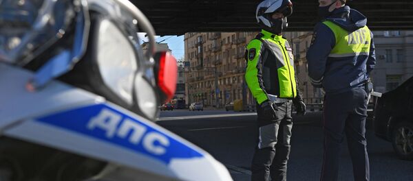 Сотрудники ГИБДД в Москве - Sputnik Беларусь
