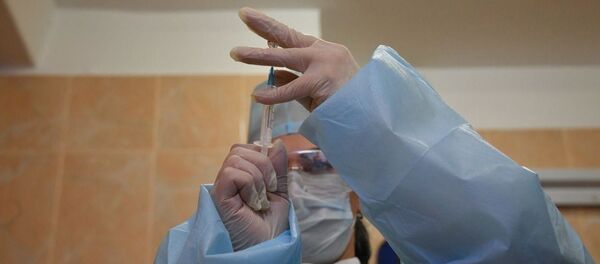 Клинические испытания российской вакцины Спутник V от коронавирусной инфекции в Беларуси Клинические испытания российской вакцины Спутник V от коронавирусной инфекции в Беларуси - Sputnik Беларусь