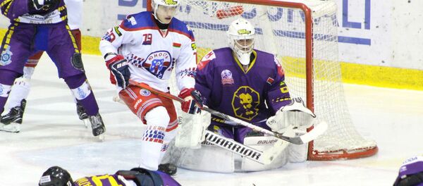 Матч между Юностью и Могилевом - Sputnik Беларусь