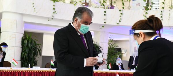 Действующий президент Таджикистана Эмомали Рахмон - Sputnik Беларусь