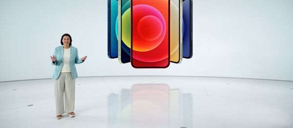 Компания Apple презентовала новую модель iPhone Компания Apple презентовала новую модель iPhone - Sputnik Беларусь