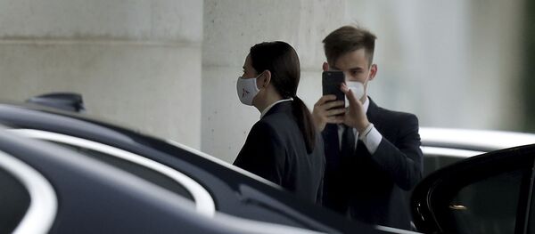 Святлана Ціханоўская пасля сустрэчы з канцлерам Германіі Ангелай Меркель Святлана Ціханоўская пасля сустрэчы з канцлерам Германіі Ангелай Меркель - Sputnik Беларусь