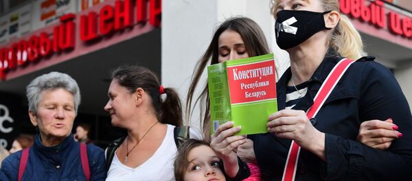 Участницы акции в Минске - Sputnik Беларусь