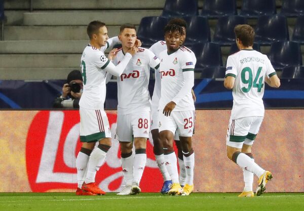 Рос в Узде, был хулиганом: футбольное детство Виталия Лисаковича - Sputnik Беларусь