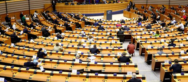 Пленарнае пасяджэнне парламента ЕС у Бруселі Пленарнае пасяджэнне парламента ЕС у Бруселі - Sputnik Беларусь