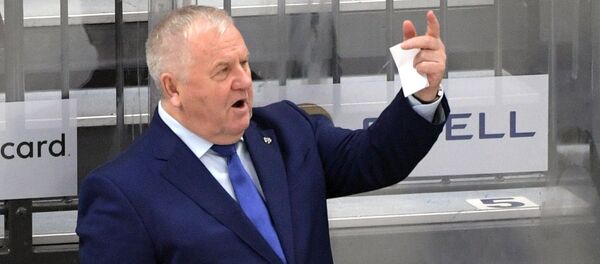 Главный тренер Динамо Владимир Крикунов - Sputnik Беларусь