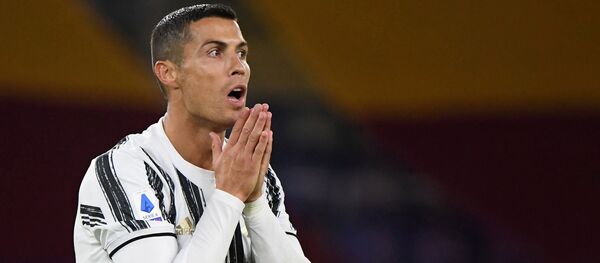 Португальский форвард туринского Ювентуса Криштиану Роналду  - Sputnik Беларусь
