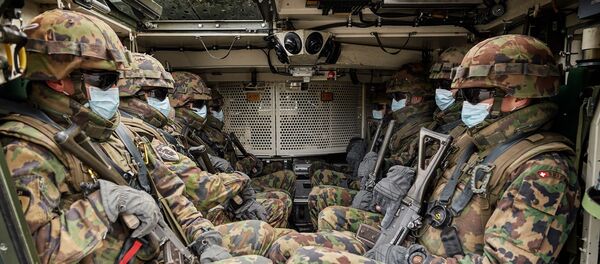 Солдаты армии Швейцарии - Sputnik Беларусь