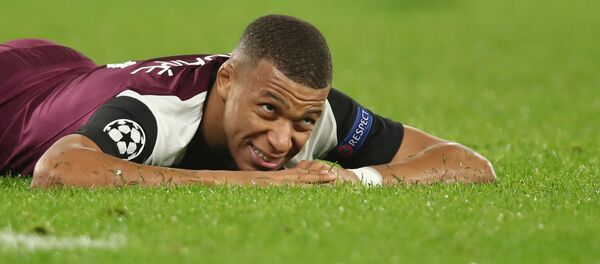 Французский футболист Килиан Мбаппе - Sputnik Беларусь