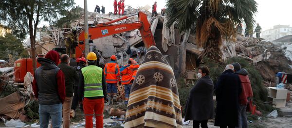 Последствия землетрясения в турецком Измире Последствия землетрясения в турецком Измире - Sputnik Беларусь