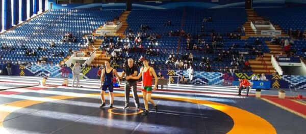 Борцы впервые за долгое время смогли почувствовать соревновательный дух - Sputnik Беларусь