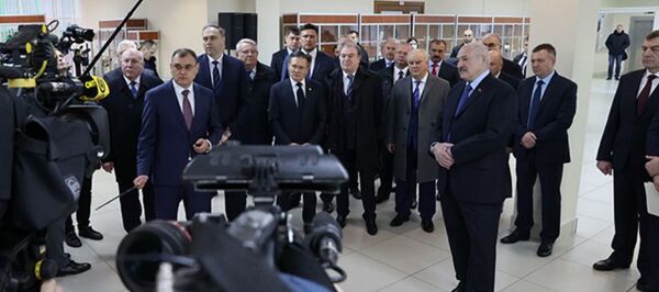 Президент Беларуси Александр Лукашенко на БелАЭС - Sputnik Беларусь