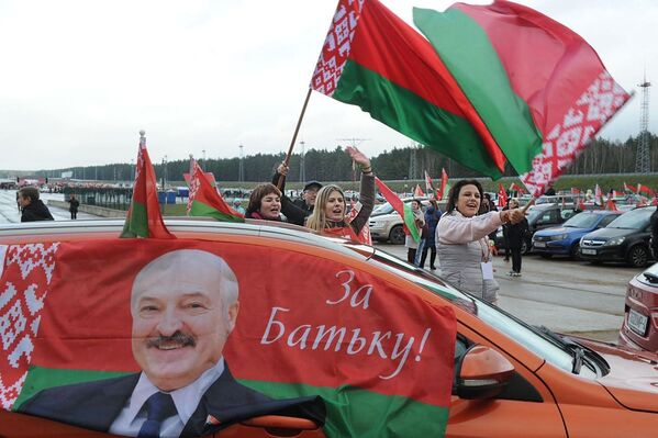 Аўтапрабег у падтрымку прэзыдэнта Лукашэнкі - Sputnik Беларусь