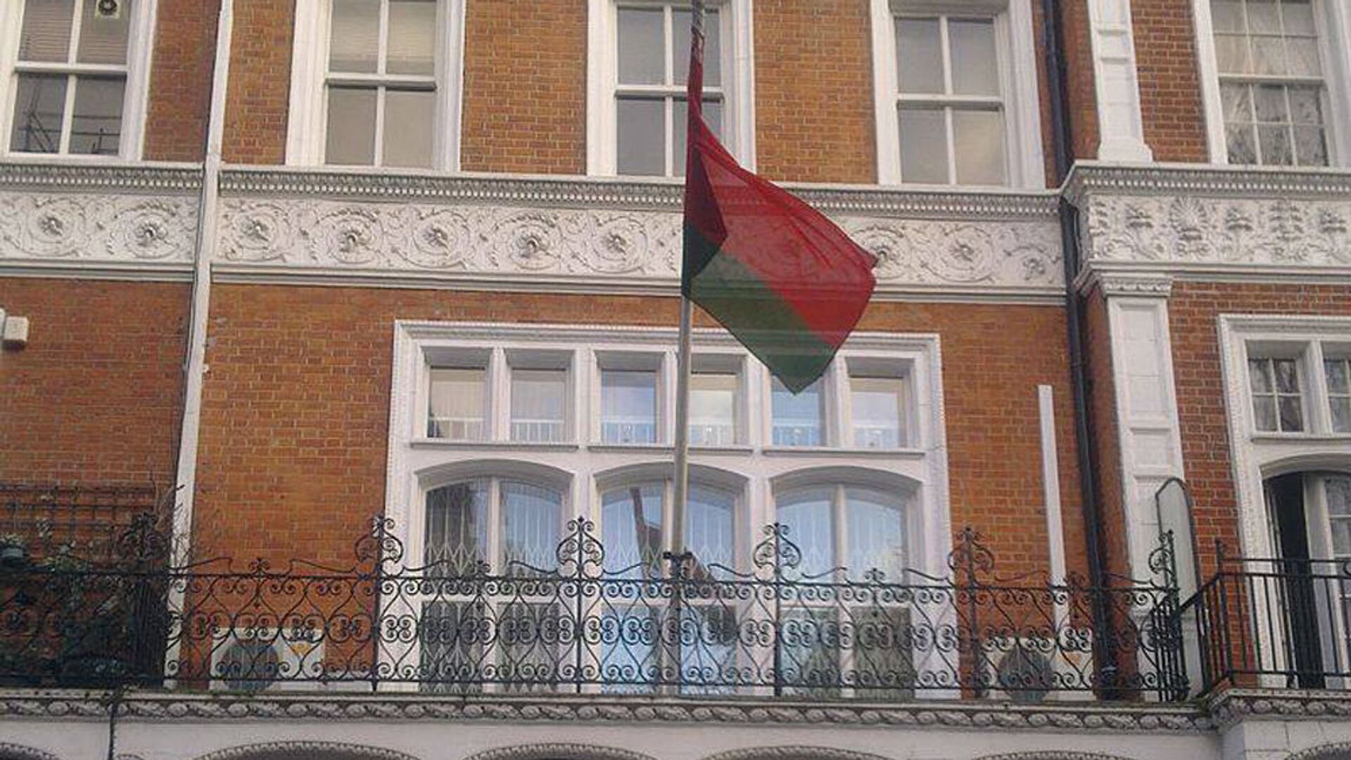 Здание посольства Беларуси в Лондоне - Sputnik Беларусь, 1920, 14.12.2022