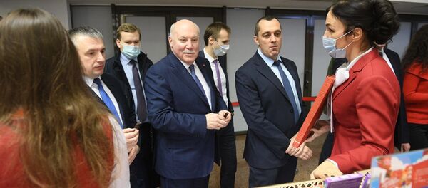 Дмитрий Мезенцев на 26-й Международной специализированной оптовой выставке-ярмарке Продэкспо Дмитрий Мезенцев на 26-й Международной специализированной оптовой выставке-ярмарке Продэкспо - Sputnik Беларусь