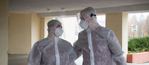 Семья Ковальчуков вместе работает на скорой Семья Ковальчуков вместе работает на скорой - Sputnik Беларусь