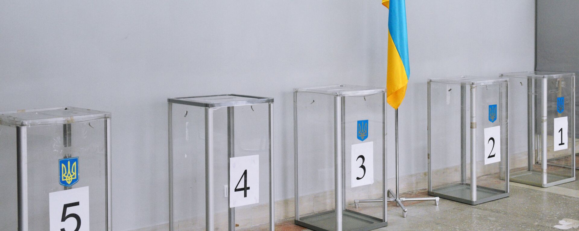 Скрыні для галасавання ва Украіне, архіўнае фота - Sputnik Беларусь, 1920, 09.12.2025