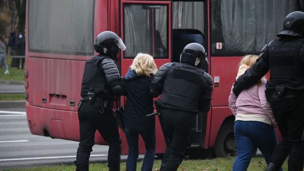 Задержания во время акции протеста в Минске - Sputnik Беларусь