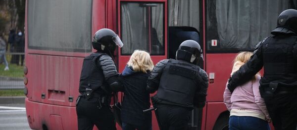 Задержания во время акции протеста в Минске - Sputnik Беларусь