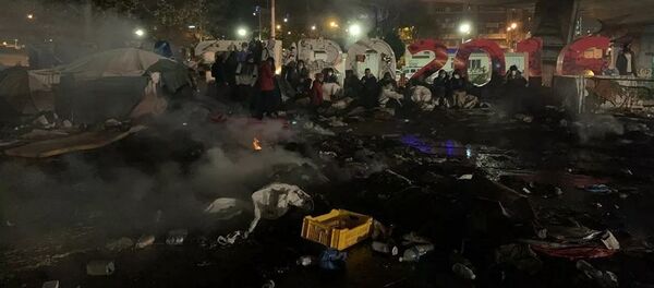 Лагерь мигрантов в Сент-Дени Лагерь мигрантов в Сент-Дени - Sputnik Беларусь