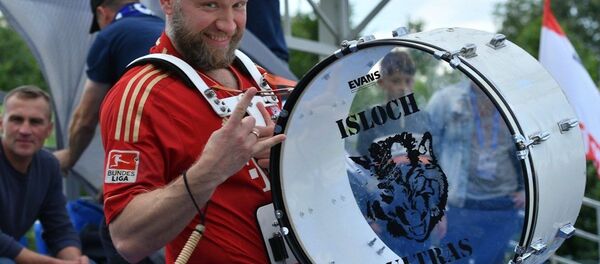 Игорь Юрченко на матче Ислочь - БАТЭ - Sputnik Беларусь