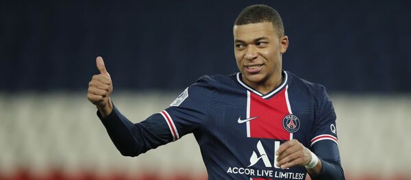 Французский футболист Килиан Мбаппе - Sputnik Беларусь