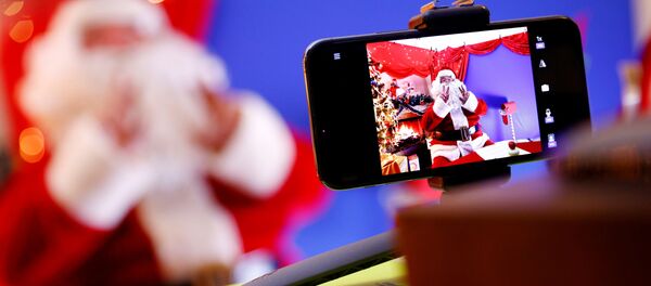 Запись поздравления Деда Мороза, архивное фото - Sputnik Беларусь