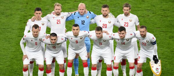 Футболисты сборной Беларуси по футболу - Sputnik Беларусь
