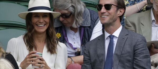 Пиппа Миддлтон и ее муж Джеймс Мэтьюс - Sputnik Беларусь