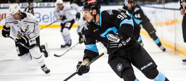 Хоккеист Илья Казьянин Хоккеист Илья Казьянин - Sputnik Беларусь