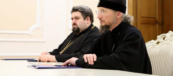 Патриарший экзарх всея Беларуси, митрополит Минский и Заславский Вениамин на встрече в Совмине - Sputnik Беларусь