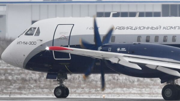 Первый полет нового российского пассажирского самолета Ил-114-300 - Sputnik Беларусь