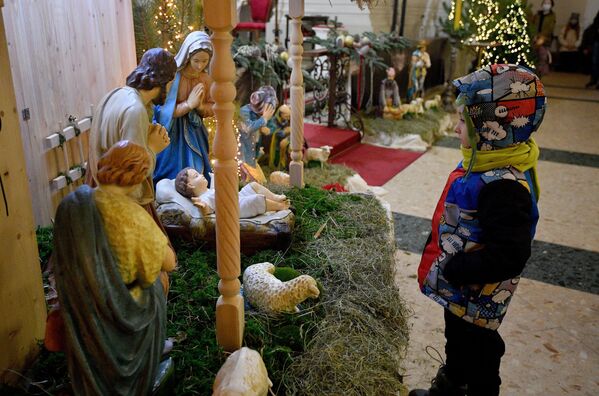 Рождественская служба в Архикафедральном соборе Святой Девы Марии - Sputnik Беларусь
