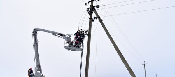 Восстановление поврежденных ЛЭП - Sputnik Беларусь