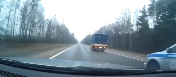 Новогодняя пьяная погоня в Барановичах завершилась стрельбой - Sputnik Беларусь