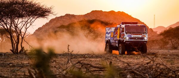 Выступленне спартыўнай каманды КАМАЗ-майстар на ралі-марафоне Дакар Выступленне спартыўнай каманды КАМАЗ-майстар на ралі-марафоне Дакар - Sputnik Беларусь