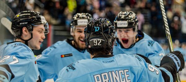 Когда шайба друг, а не враг, и зубры летают, Динамо выигрывает у всех! - Sputnik Беларусь