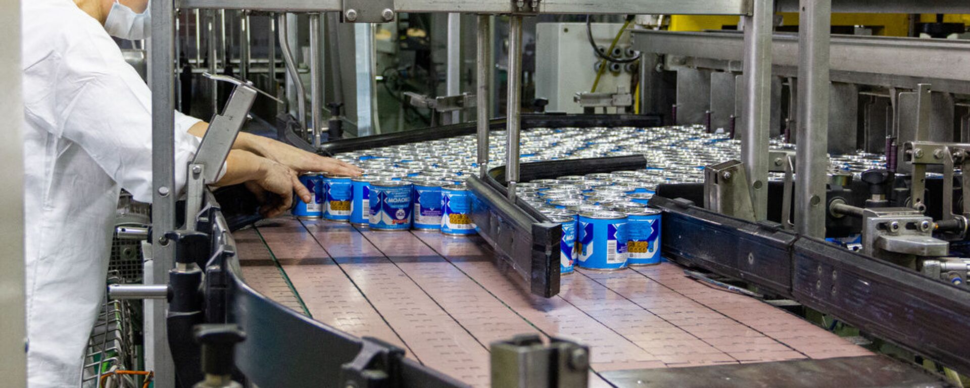 Производство сгущенного молока - Sputnik Беларусь, 1920, 11.03.2026