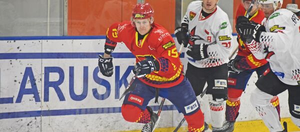 Нападающий Лиды Артур Буяк - Sputnik Беларусь