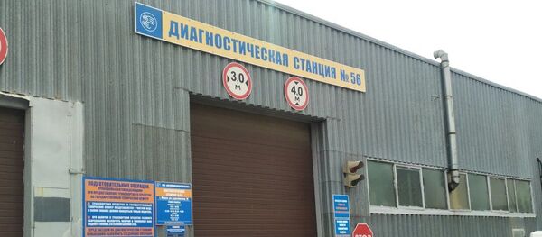 Автовладельцы массово ринулись проходить техосмотр - Sputnik Беларусь