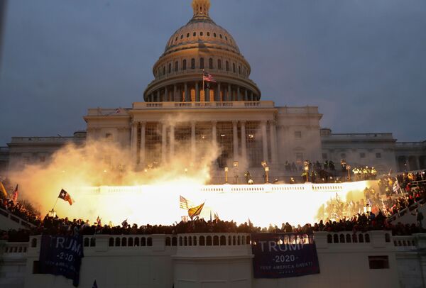 Взрыв у здания конгресса в Вашингтоне - Sputnik Беларусь