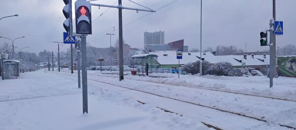 Последствия сильного снегопада в Минске - Sputnik Беларусь