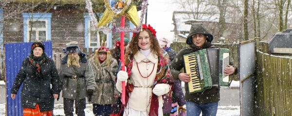 Каляды ў Лунінецкім раёне Каляды ў Лунінецкім раёне - Sputnik Беларусь